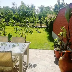 Accogliente Bilocale Con Giardino Vicino A Milano Peschiera Borromeo
